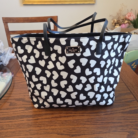 kate spade Handbags - kate spade Black and White Heart-Print Tote